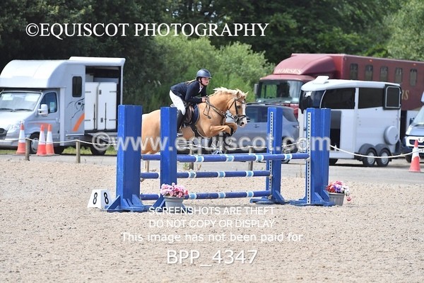 BPP_4347 - CLASS 19 SUN Springboard 128cm/ 138cm Restricted Handicap