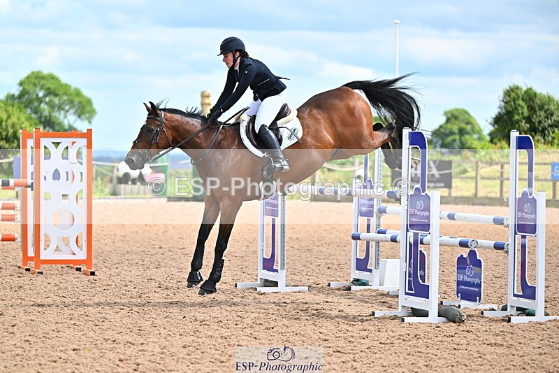 240608A-150110-02871 - Cls 5 Snr Foxhunter and 1.20m Open