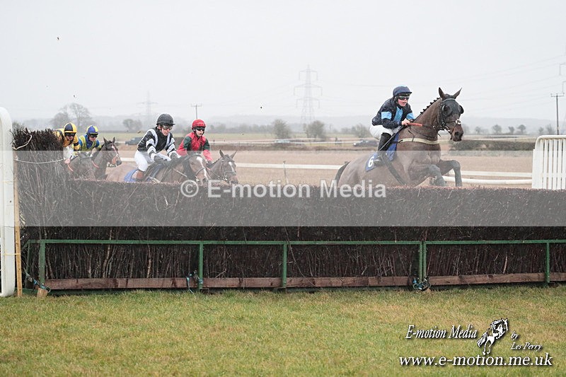 PtP 260125 267 - Cocklebarrow Point-to-Point racing with the Heythrop Hunt 26/01/25