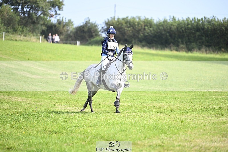 240831A-105045-00449 - 102-Kate.Darby-CLOROGUE.FLIGHT