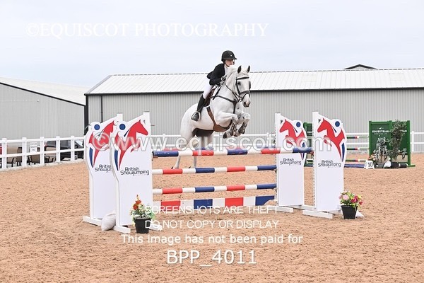 BPP_4011 - CLASS 17 SUN Senior Foxhunter/1.20m Open