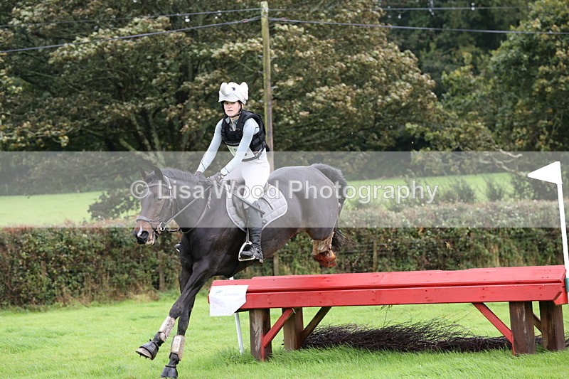 1X9A1943 - Class 5: 90cm Red Table