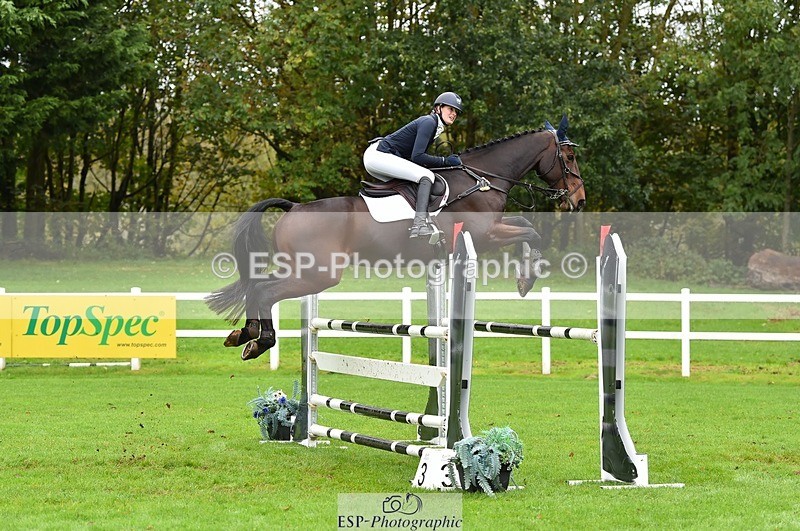 231021-114504-16234 - 052-SHANNONDALE.COURAGE-Georgina.Beeby.Wynn-SJ