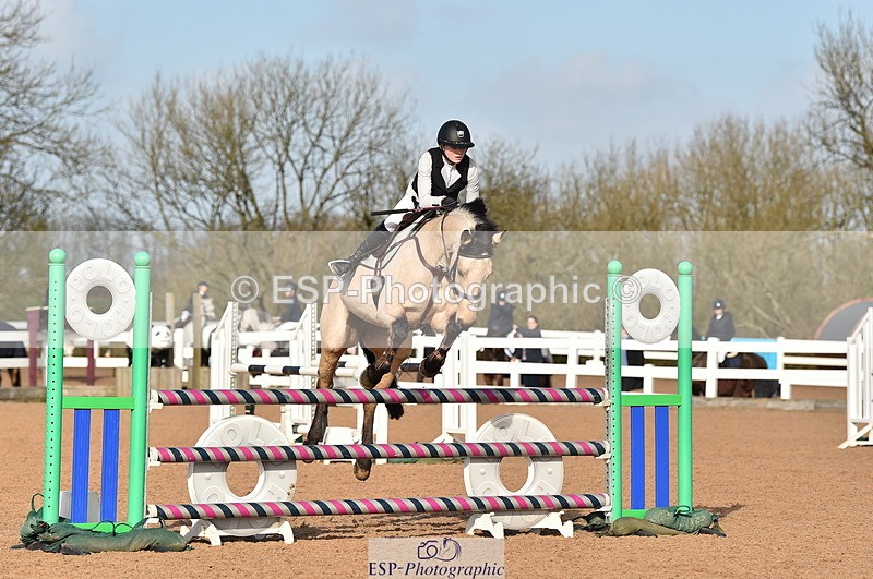 240210A-114748-01032 - Cls 8 Pony Newcomers & 1m Open