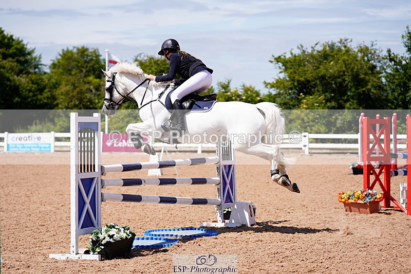 240629A-115716-05119 - Cls 18 Newcomers and 1m Open