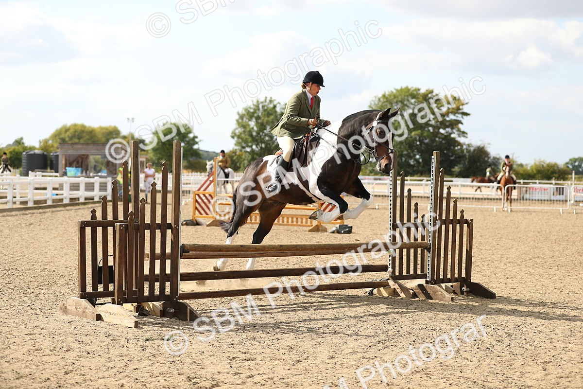 SBM_06826 - Class 49a Style & Performance 80cm (15-19)