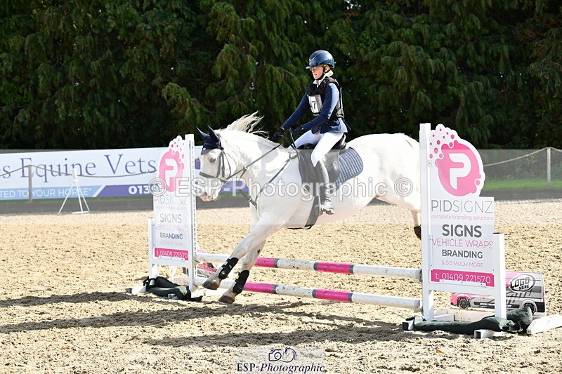 251004A-120741-00903 - Classes 4 & 5 50cm