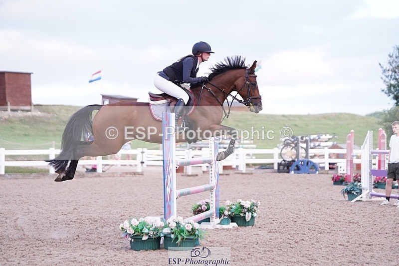 250628-202926-08603 - Cls 26 Pony Foxhunter & 1.10m Open