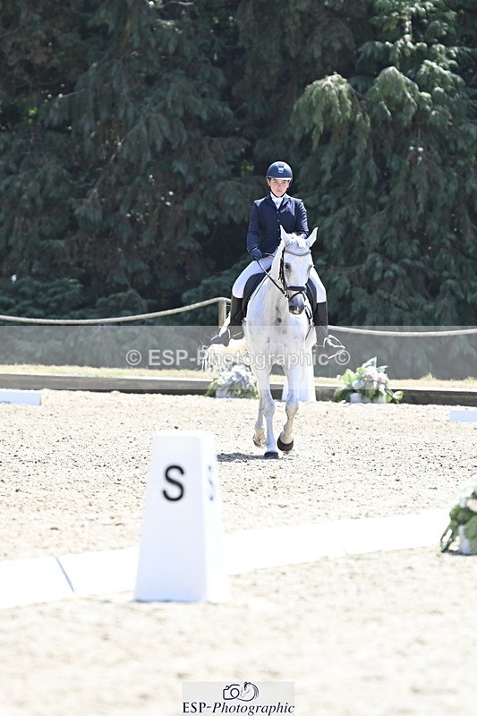 250810A-135427-06781 - 075-Amelia.StruelTanzanite.Silver.Lining