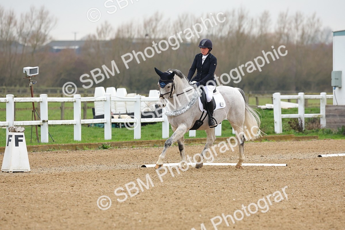 SBM_001611 - Class 8-11 - Novice 2 - Elementary 2
