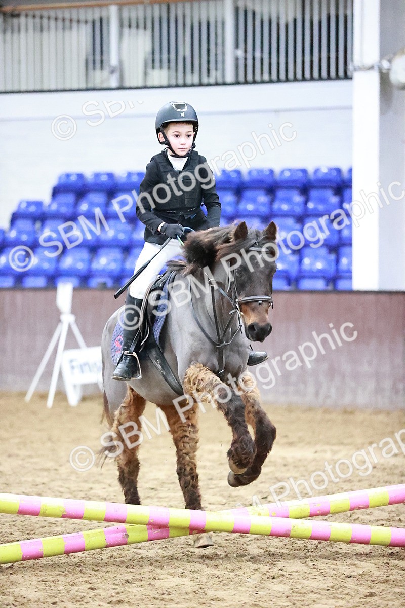 SBM_000054 - Class 1 - Cross Pole Jumping 30cm 40cm