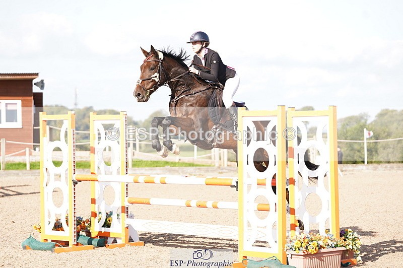 241004A-104332-00161 - Fri 01 Snr Disco & 1.00m Open