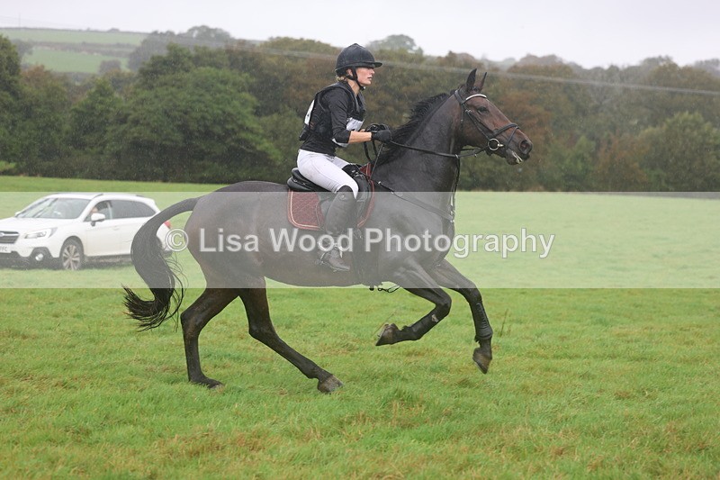 3E7A1926 - Class 4: 80cm: Box