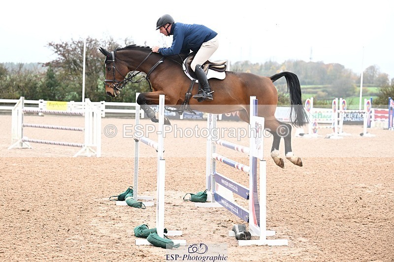 251105-141720-00833 - Cls 06 Fox & 1.20m