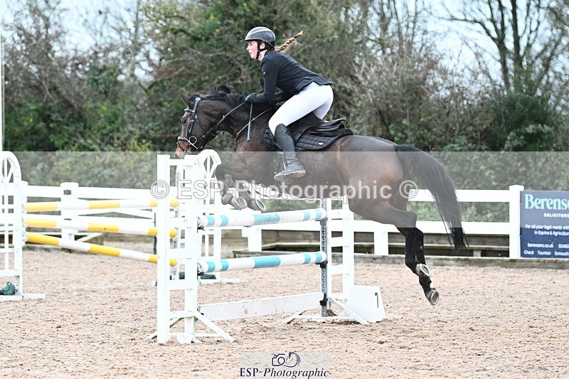 231118A-141750-03361 - Cls 9 Foxhunter & 1.10m Open