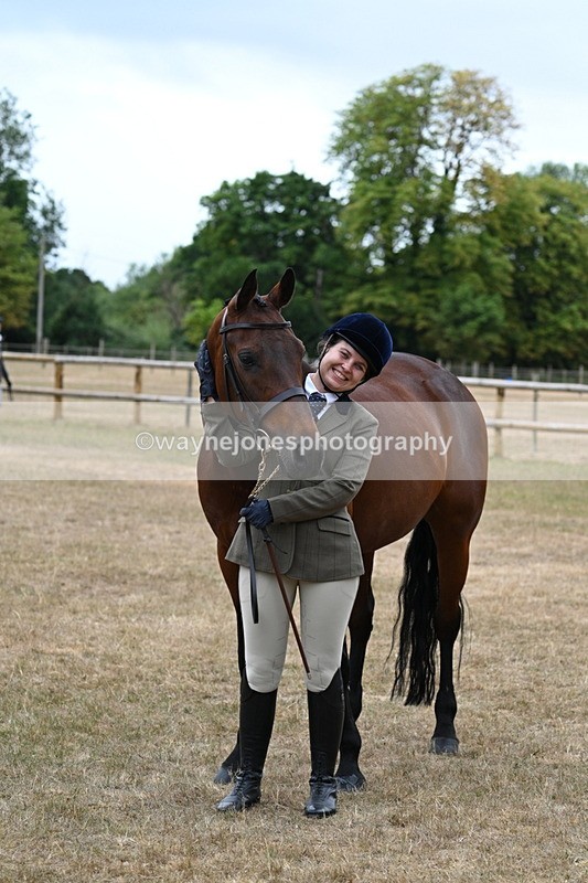 WJ7_9114 - Class 4a Prettiest Mare 14.2hh and over