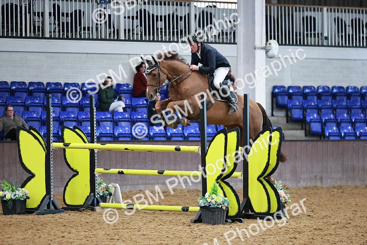 SBM_001827 - Class 5 - Senior Foxhunter 1.20m