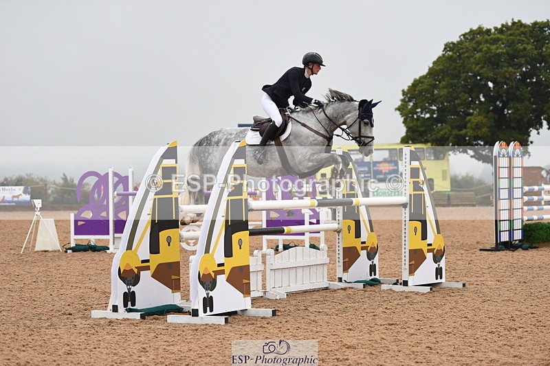 230916A-104520-03901 - Cls 14 Snr Foxhunter