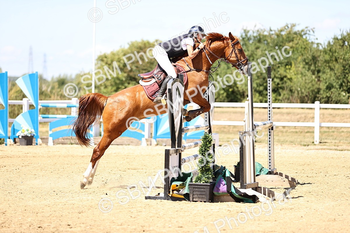 SBM_014553 - Class 15 - Senior Newcomers - 1.10m Open
