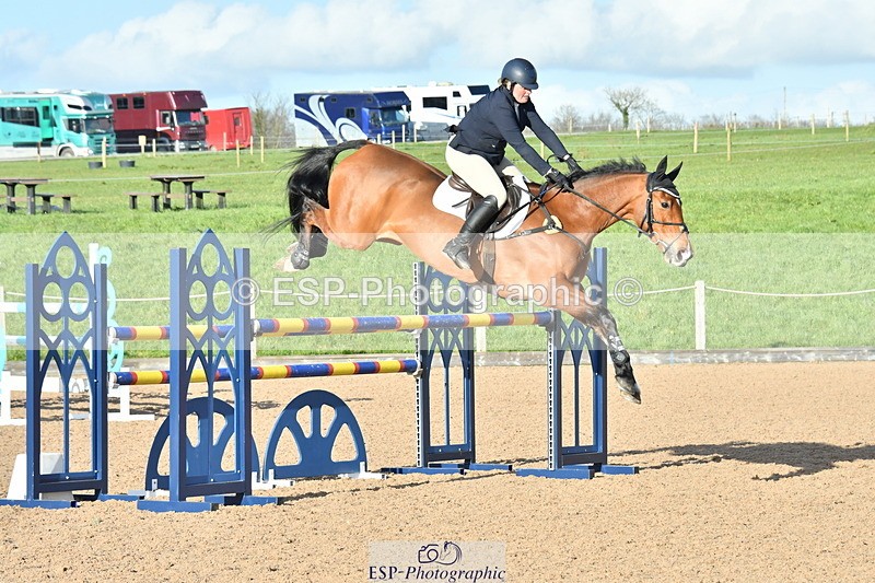 240306A-160143-02323 - Cls 5 Foxhunter and 1.20m Open