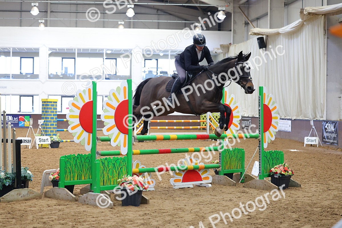 SBM_002915 - Class 8 - Senior Newcomers - 1.10m