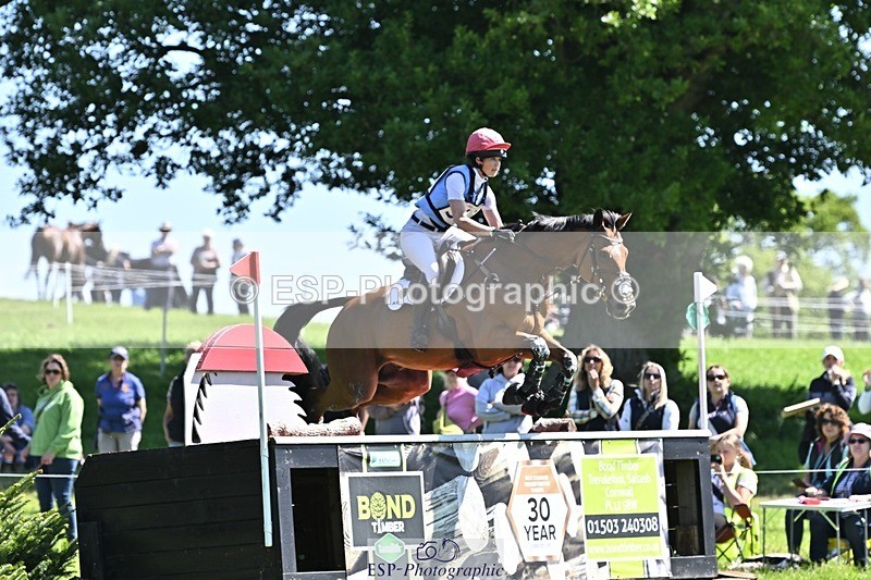 240525-111326-12250 - 329-GLOBAL_AMARETTO-Charlotte_Agnew