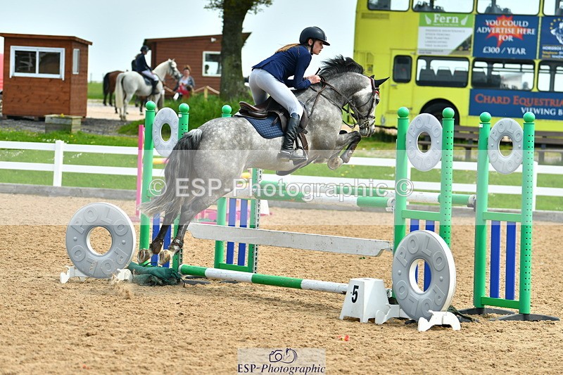 230514A-132413-02957 - Cls 25 Pony Foxhunter & 1.10m Open