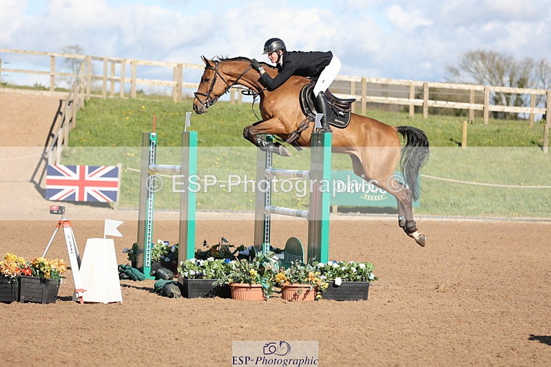 240419A-165315-09477 - Cls 10, 2 Star Big Tour 145cm  Break to End