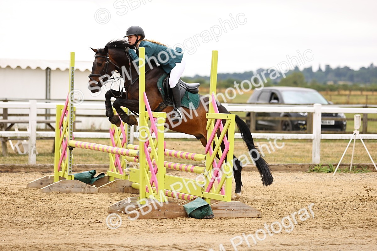 SBM_024357 - Class 8 - Clear Round