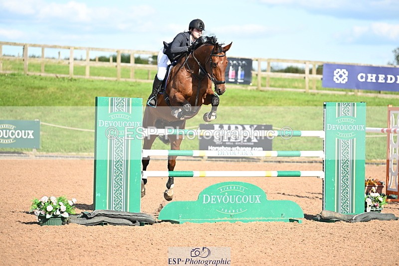 240913A-160220-05134 - Cls 18 National 1.40m Open