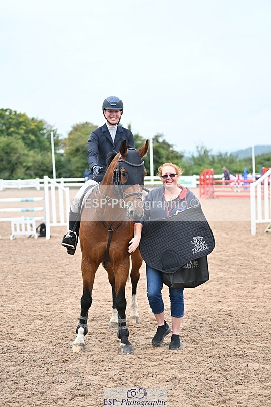 240907A-120612-01318 - Cls 8 1.05m Amateur Qualifier