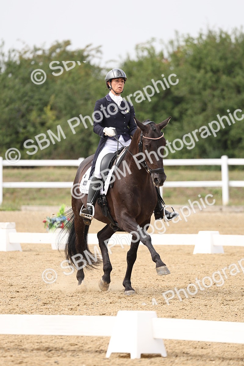 SBM_007561 - Class 9 - FEI INT I - 14.57-15.45