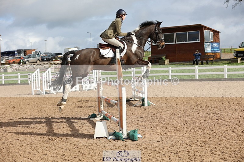 240223A-120814-01099 - Cls 4 Snr 1.05m Open