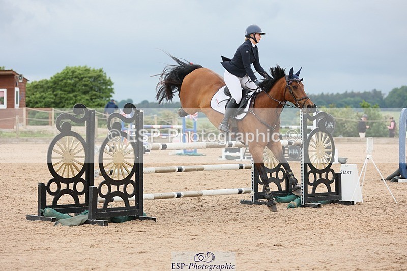 250524-102022-04170 - Cls 13  A&B 1.05m & 1.10m open