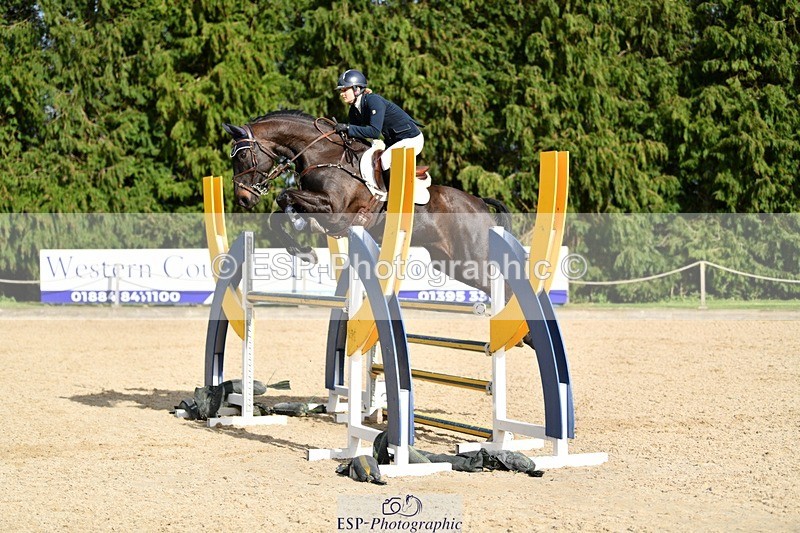 240324-151833-03250 - Cls 11 Foxhunter & 1.20m Open