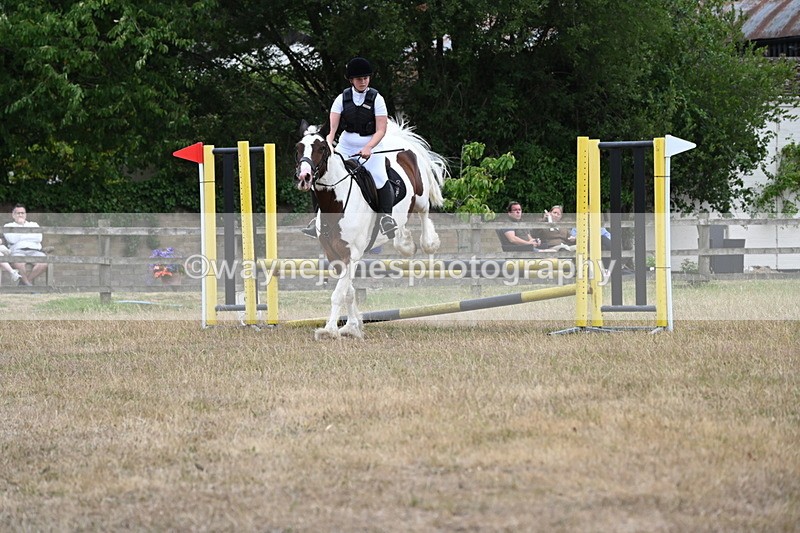 WJ6_0713 - Class 14 Intermediate Jumping 75cm