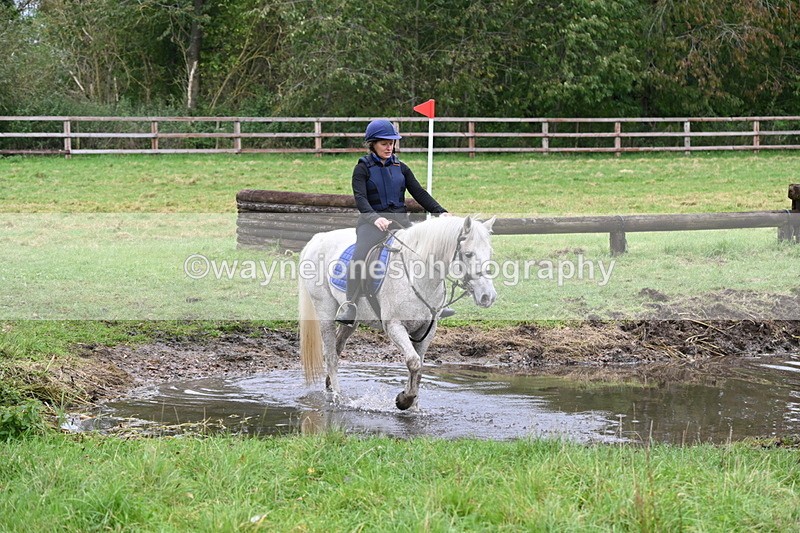 WJ6_5984 - Time at Photographer 12:41 to 13:05