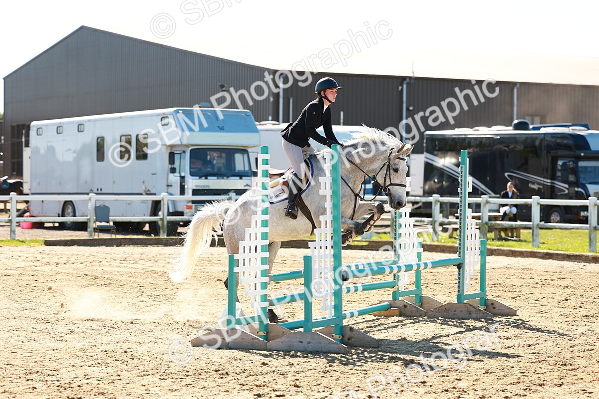 SBM_000048 - Class 1 - Clear Round
