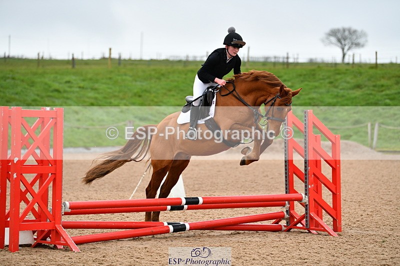 240309A-093219-00195 - Cls 14 Clear Round 50cm