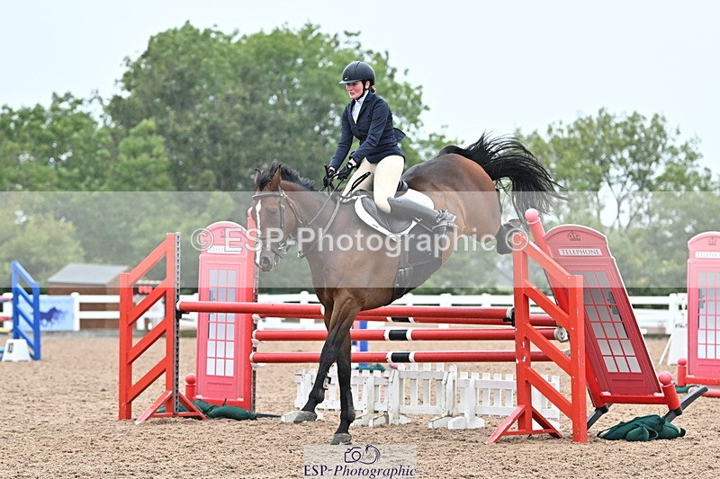 240925A-123739-00611 - Cls 3 Snr 1.05m Open