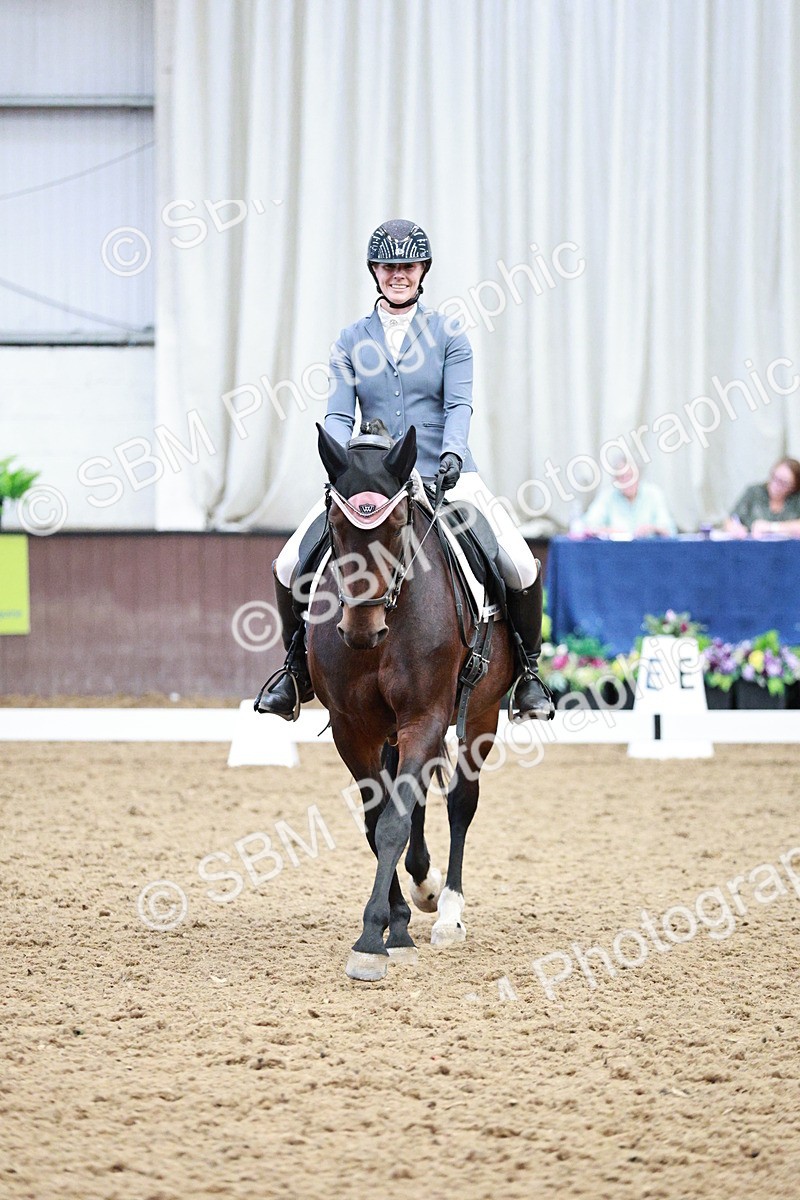 SBM_006546 - Class 16 - Advanced Medium 5 - 16.02-17.22