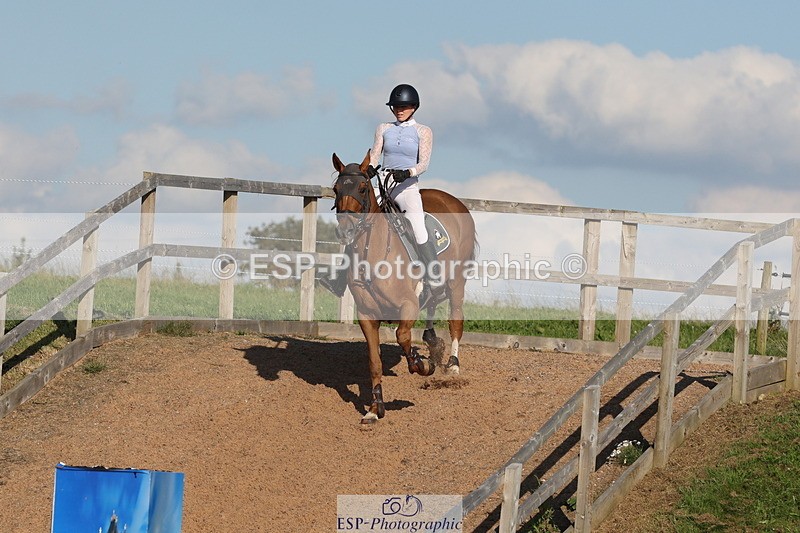 230915A-162824-03180 - Cls 6 Snr 1.05m Derby