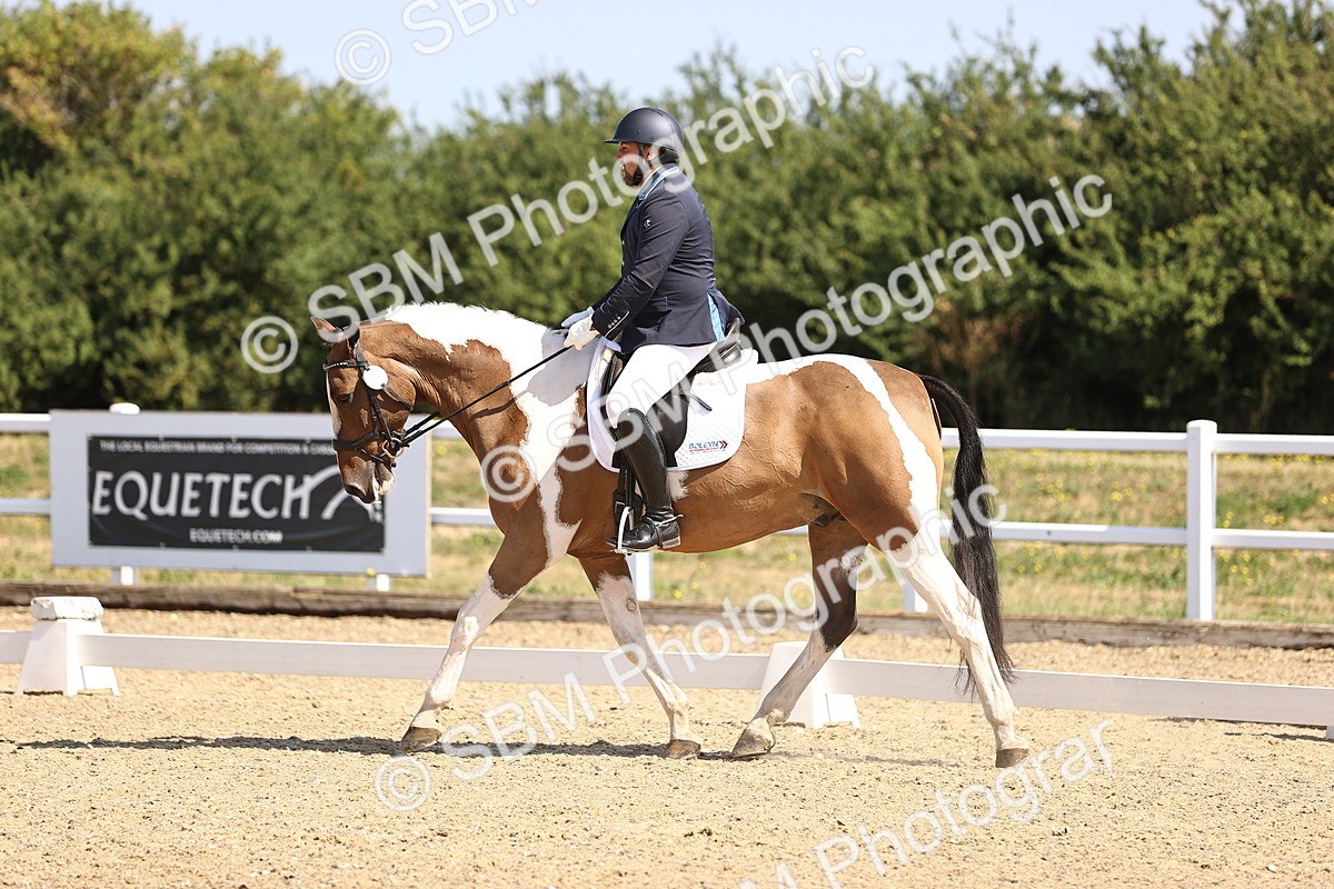 SBM_009302 - Novice 5 - 9.50-10.53