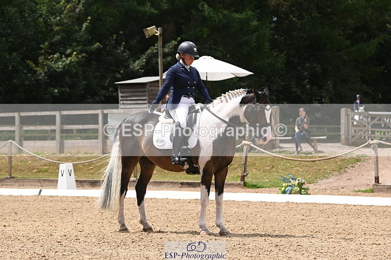 250720A-123558-10375 - 164-Dominique.Kinnaird-Perry-Pallas.Vanquish