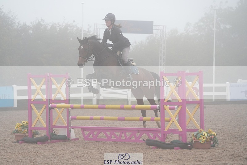 251003-101730-00024 - Cls 6 British Novice and 90cm