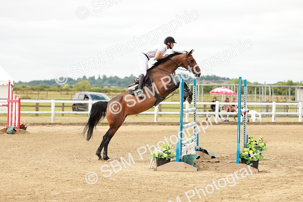 SBM_017342 - Class 21 - Senior Newcomers Championship 2d Rd