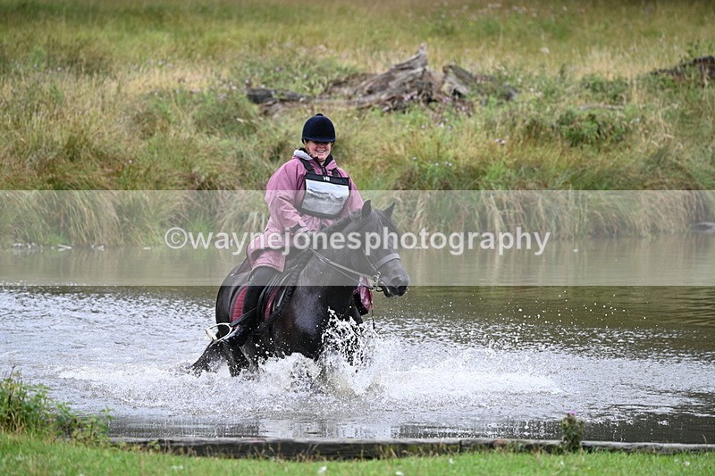 WJ7_9187 - Time at Water 11:53 to 12:23