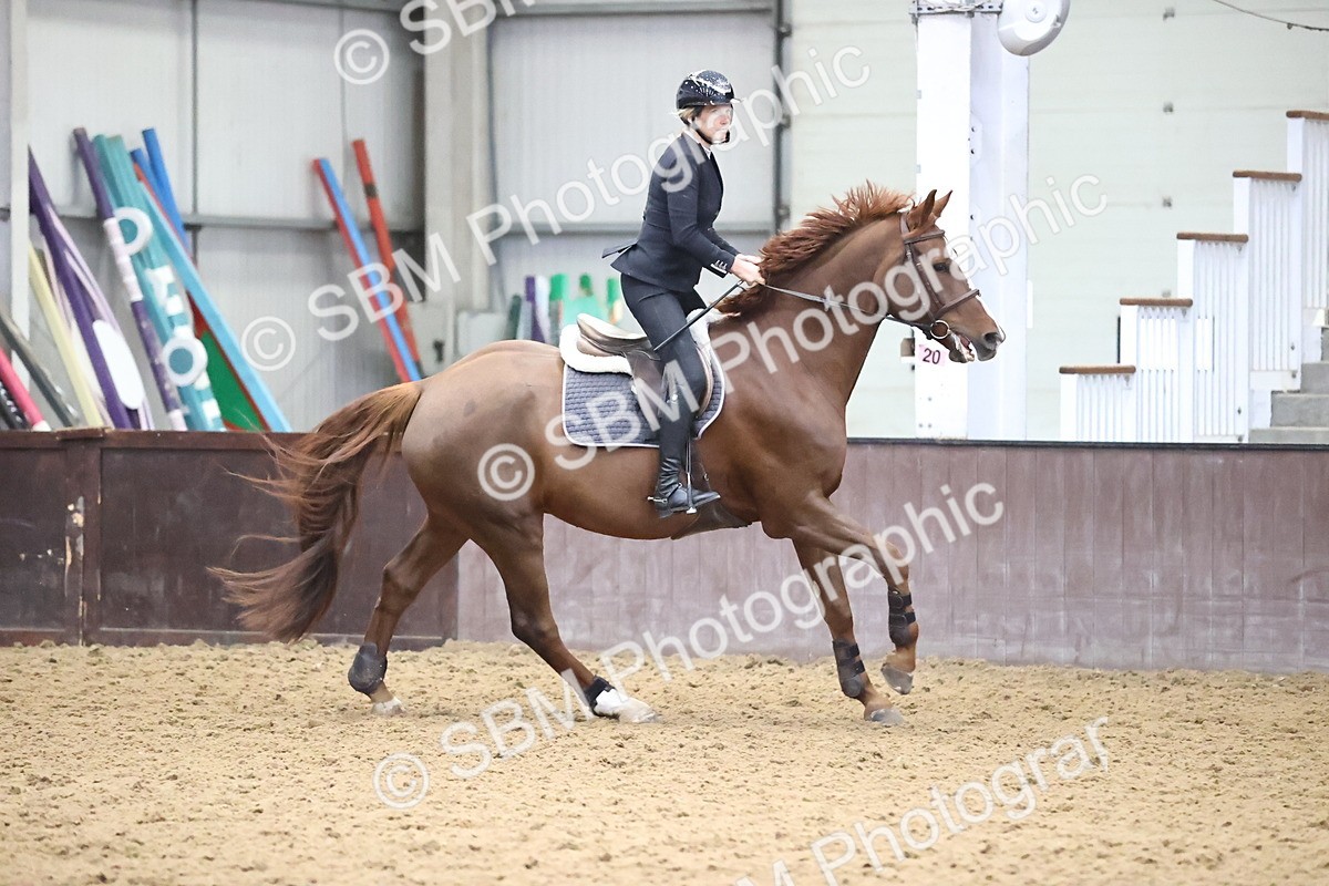 SBM_003716 - Class 12 - Senior Foxhunter 1.20m