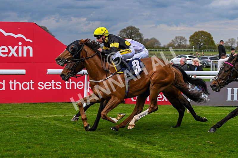 150426-Race 4-Air Force One-6555 - Race 4