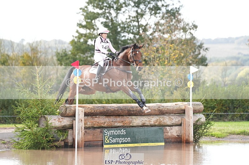 251024A-133021-11132 - B-149-Kate.Rowe